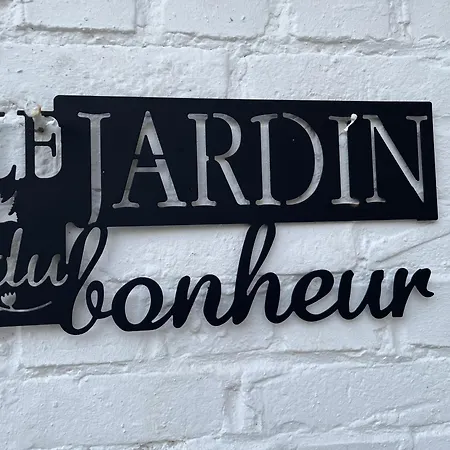 Semesterbostad Le Petit Paradis Cassel